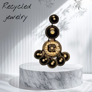 P028 ✨️ PIN - GAS BIJOUX Ethic & handmade